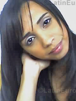 Date this lovely Brazil girl Ana from Belo Horizonte B905