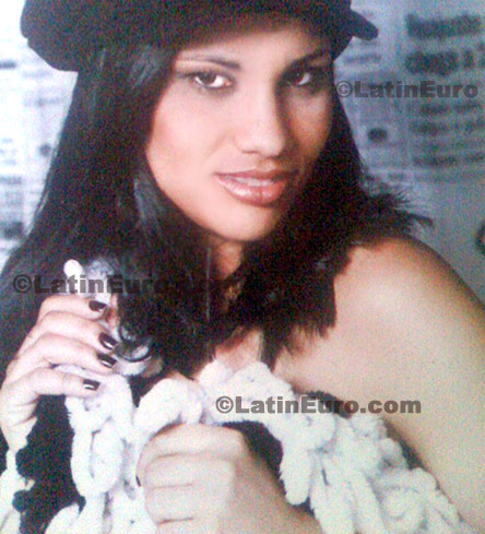 Date this hot Brazil girl Juscineide from Rio de Janeiro B94