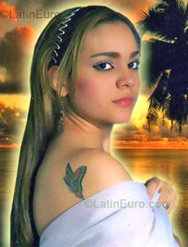 Date this beautiful Colombia girl Adriana from Medellin C7954