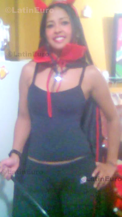 Date this passionate Colombia girl Yuli from Bogota C8556