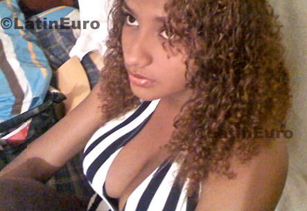 Date this happy Colombia girl Sandra- from Cali C8624