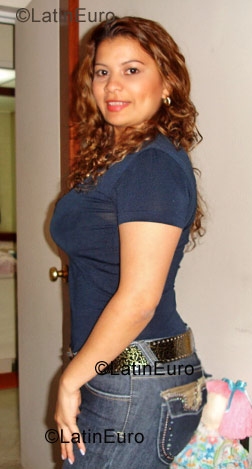 Date this funny Colombia girl Jenny from  C8923