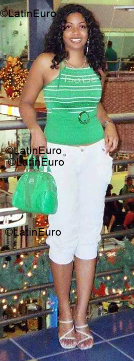 Date this tall Colombia girl Alexandra- from Cali C8982