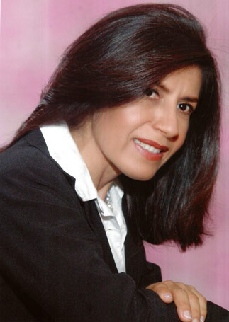 Date this sultry Colombia girl Carmina from Popayan C9174