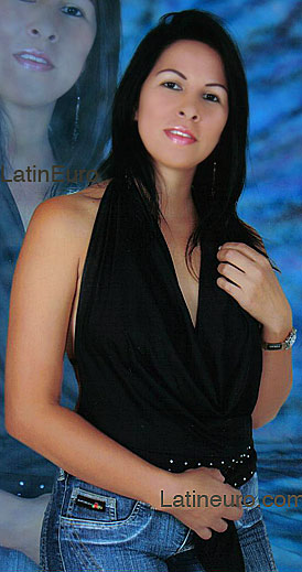 Date this good-looking Colombia girl Sofia from Cali C9280