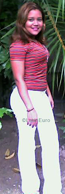 Date this pretty Colombia girl Alma from Cartagena C9295