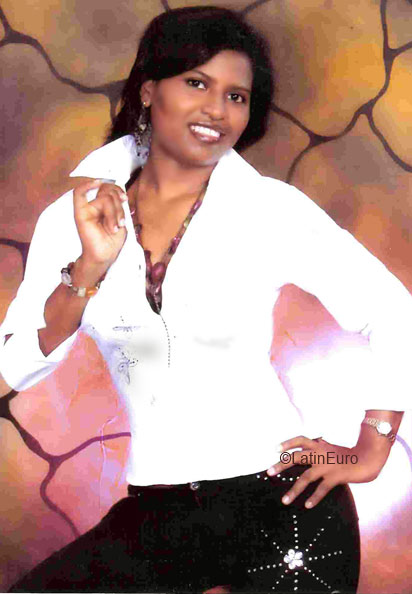 Date this sensual Colombia girl Tania from  C9383