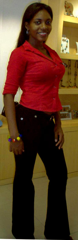 Date this nice looking Colombia girl Leidys from Cartagena C9413
