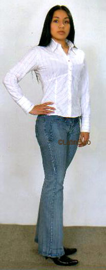Date this sultry Colombia girl Diana from Bogota C9666