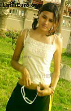 Date this tall Peru girl Claudia from Lima N-1016