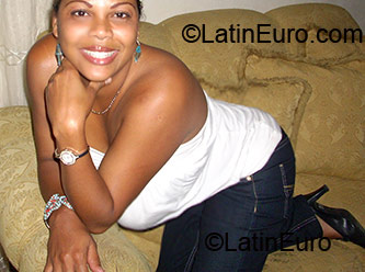 Date this young Any Country girl Yenny from Santo Domingo N-10