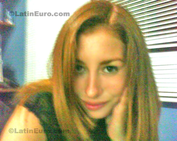 Date this stunning Any Country girl Flaviana from Lima N-1315