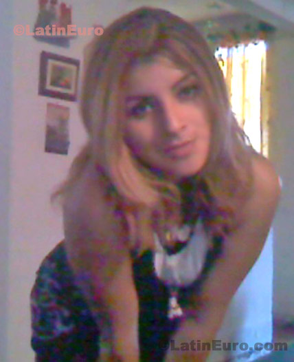 Date this young Mexico girl Gabriela from Mexico City N-1372