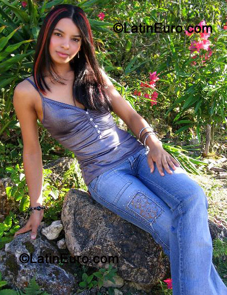Date this passionate Any Country girl Denis from Santo Domingo N-1518