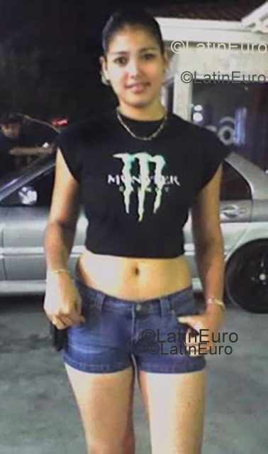 Date this gorgeous Honduras girl Kimberly from San Pedro Sula N-288