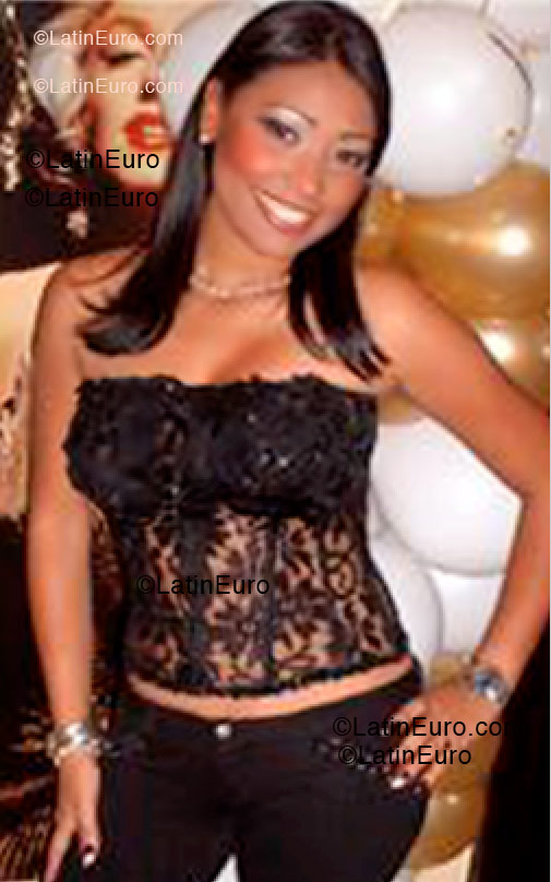 Date this fun Dominican Republic girl Angela from Santo Domingo N-40