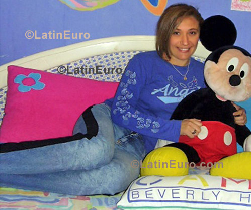 Date this beautiful Peru girl Carla from Ica N-457