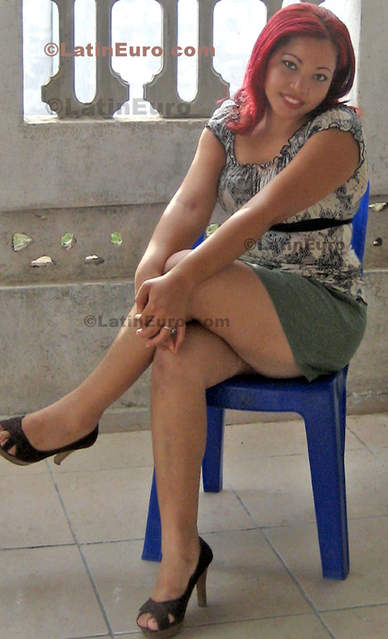 Date this passionate Any Country girl Sheyli from  N-472