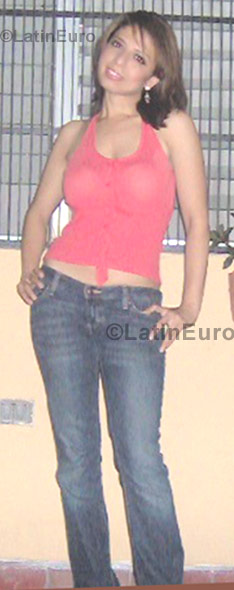 Date this voluptuous Any Country girl Norma from Tegucigalpa N-621