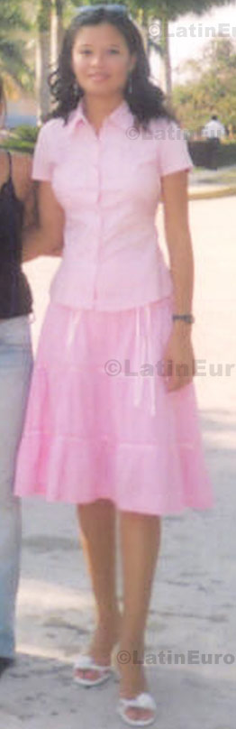 Date this fun Mexico girl Viviana from Petatlan N-657