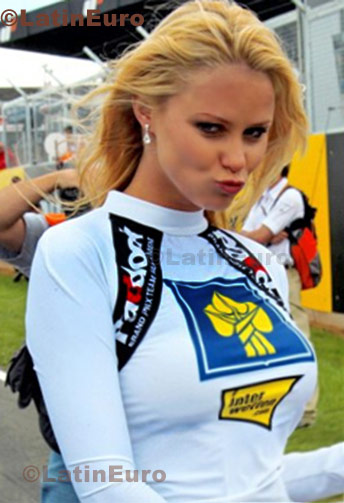 Date this funny Any Country girl Keyla-Arge from Formosa N-737