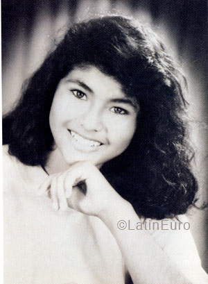 Date this georgeous Peru girl Lilian from Lima N1123