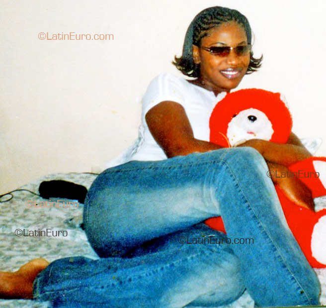 Date this funny Jamaica girl Nikesha from  N121