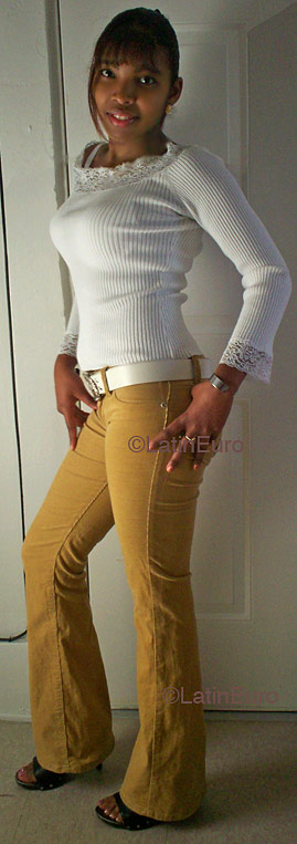 Date this gorgeous Any Country girl Niurka from  N1265