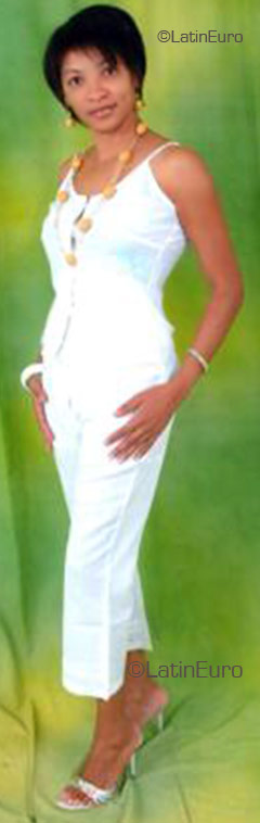 Date this voluptuous Any Country girl Marcia from  N174