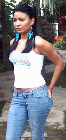 Date this pretty Dominican Republic girl Yessenia from Puerto Plata N1945