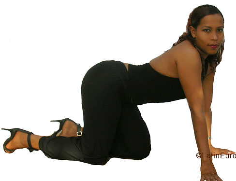 Date this sultry Any Country girl Sorielis from  N2077