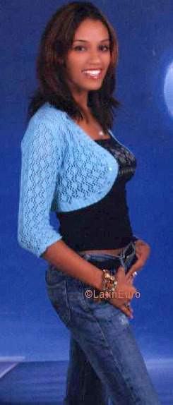 Date this funny Colombia girl Jessica from Bogota N2122