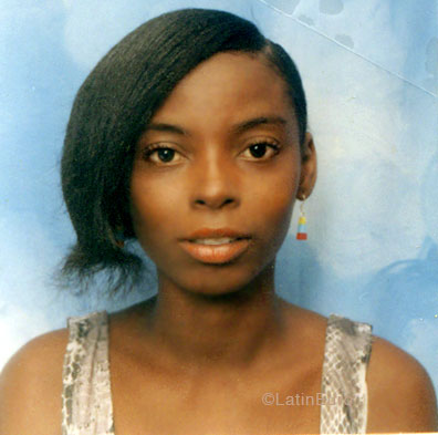 Date this pretty Any Country girl Magalie from  N2222