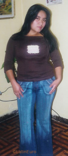 Date this foxy Peru girl Ingrith from Callao N2253
