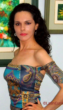 Date this tall Peru girl Lourdes from Lima N2615