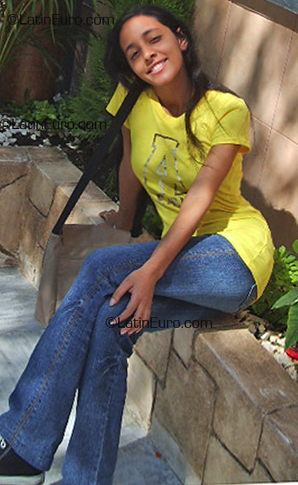 Date this good-looking  girl Sandra- from  N270