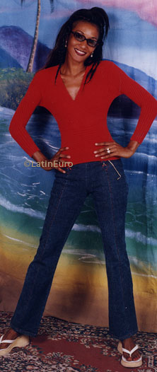 Date this hard body Jamaica girl Barbara from Montego Bay N2868