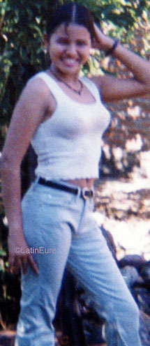 Date this exotic Honduras girl Delsy from Choluteca N3394