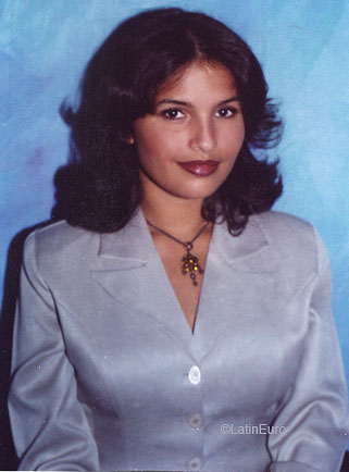 Date this good-looking Panama girl Marta from  N3514