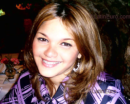 Date this athletic Any Country girl Paola from  N624