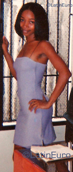 Date this charming Any Country girl Yohani from  N862