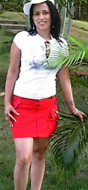 Date this athletic Any Country girl Katia from  N980