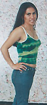 Date this good-looking Colombia girl Yeimi from  C16