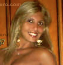 Date this hard body Brazil girl Cintia from Niteroi B120