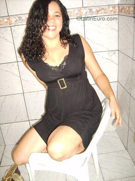 Date this stunning Brazil girl Angelita from Itabuna BR89