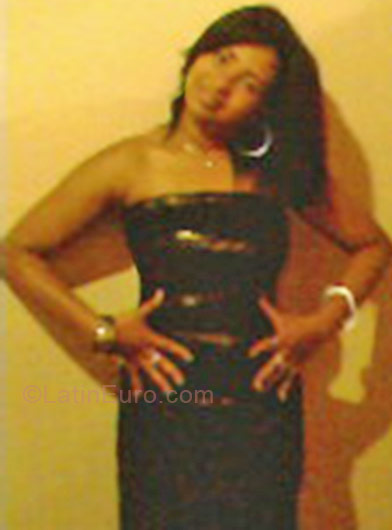 Date this passionate Dominican Republic girl Yessika from Barahona DO167