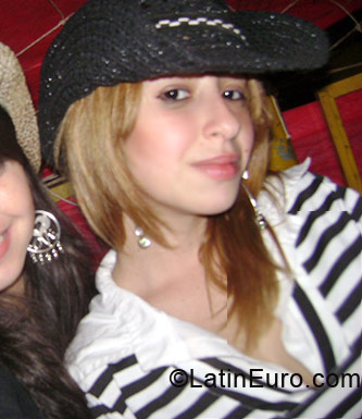Date this good-looking Brazil girl Patricia from Iepe BR283