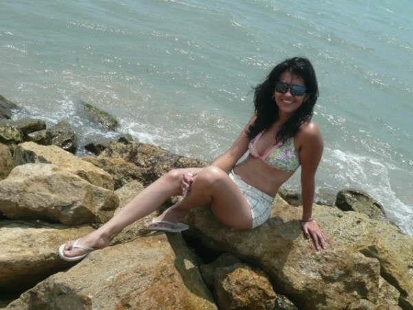 Date this stunning Colombia girl Nataly from Bogota CO264