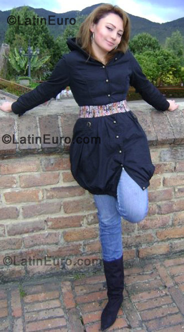 Date this fun Colombia girl Gloria Fernanda from Bogota CO316