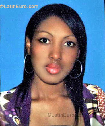 Date this voluptuous Colombia girl Milbia Arelys from Medelin CO407